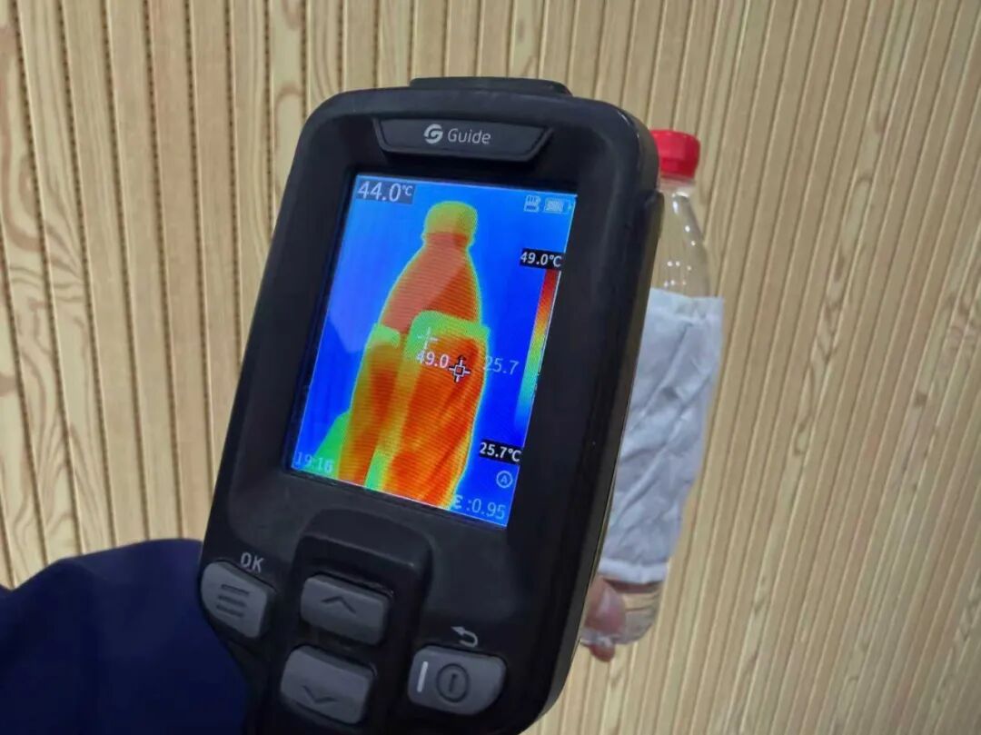 大兴消防实验揭秘：“暖宝宝”发热威力大，包裹鸡蛋一小时升温超30℃