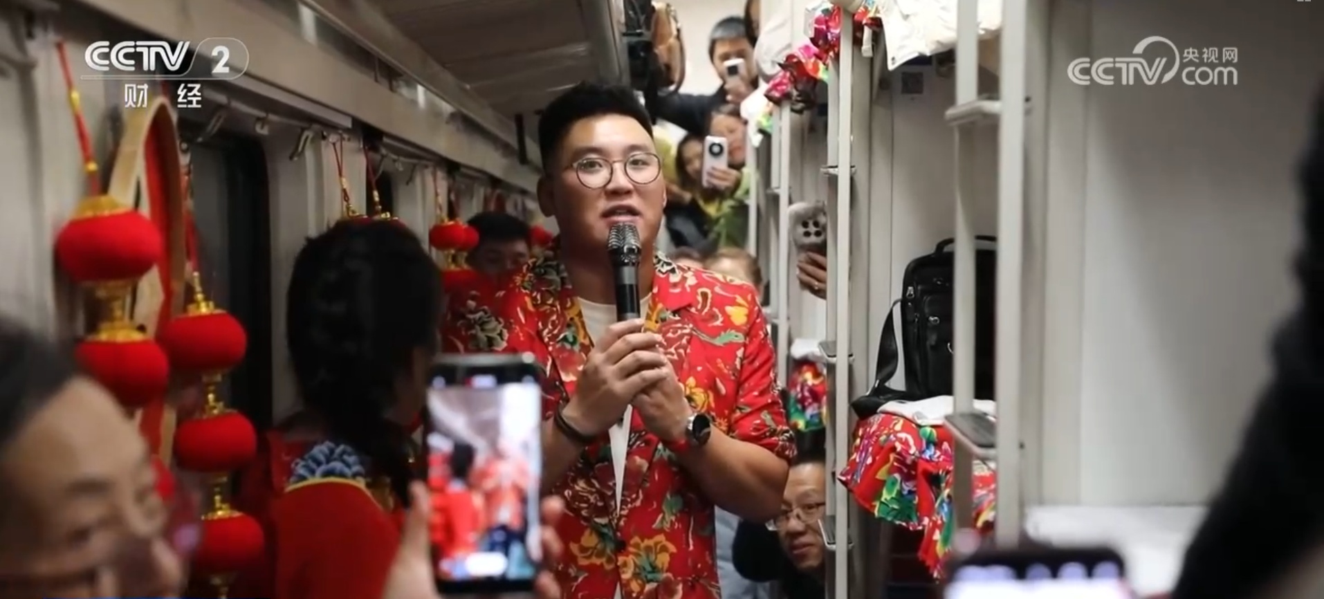 从“观光式”到“沉浸式”文旅转变 “列车+文化+体验”助力冰雪经济热力全开