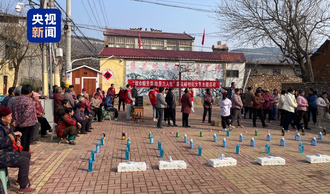 修路挖渠搞直播！山东00后村支书晒硬核成绩单，网友：把申论写在了大地上