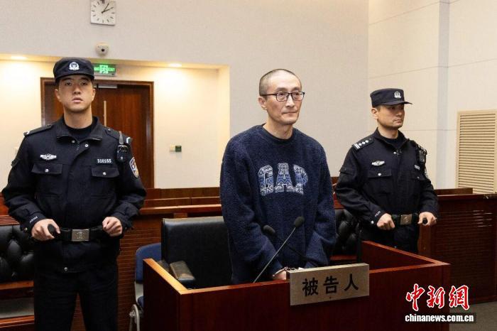 东浩兰生（集团）有限公司原党委书记、董事长曹炜受贿案在沪宣判