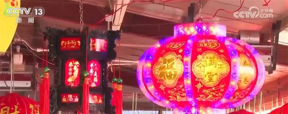 节日消费市场“热”力十足、文化味儿浓 “菜篮子”“果盘子”供应丰富稳定