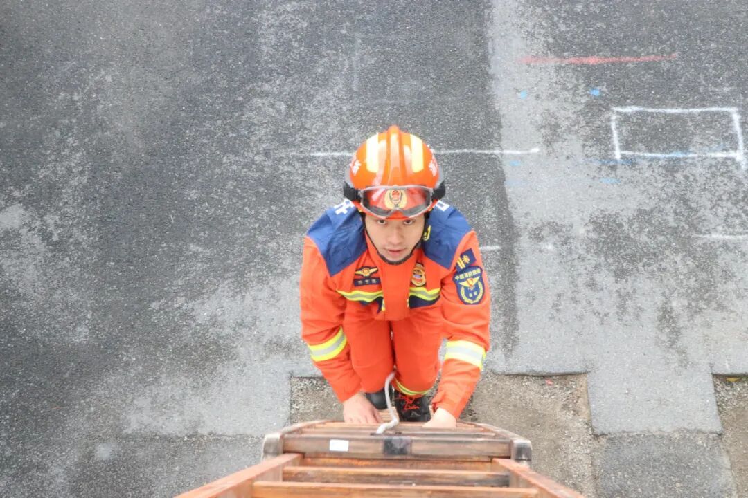 杭州陈有钱“报告”：NO.21762任务完成！