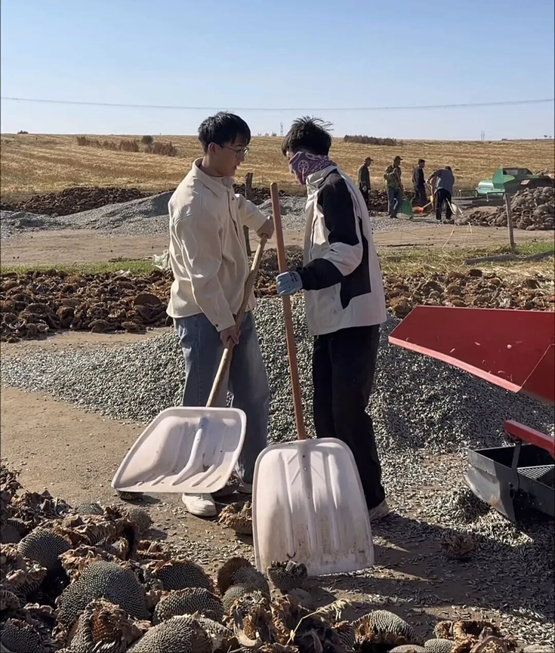 1、2、3…100！呼和浩特00后班主任走红网络！当事人回应