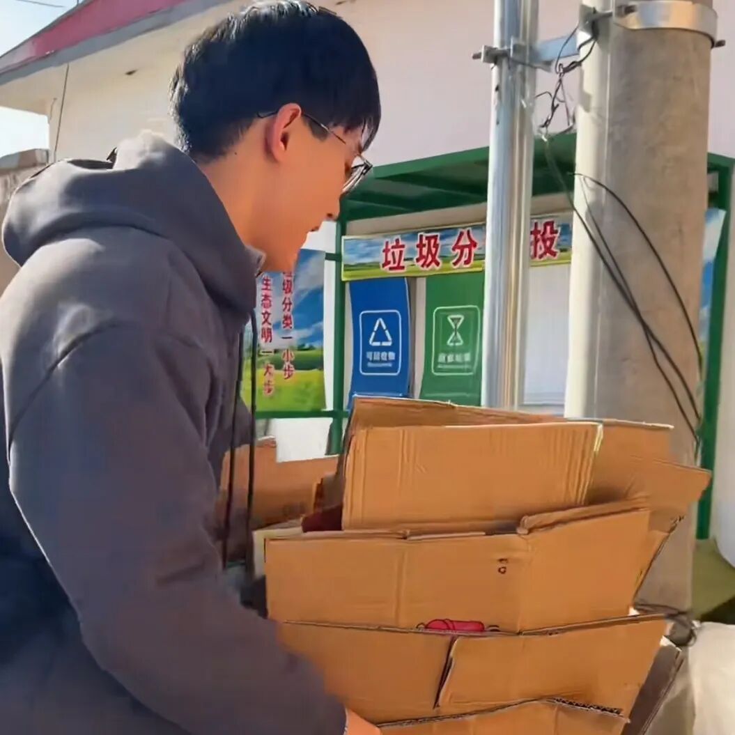 1、2、3…100！呼和浩特00后班主任走红网络！当事人回应