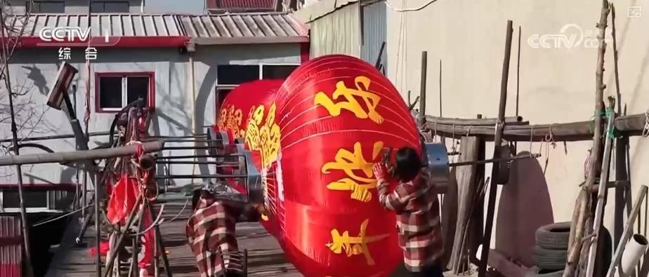 从节日氛围到舌尖美味 假日经济红红火火让消费活力持续迸发