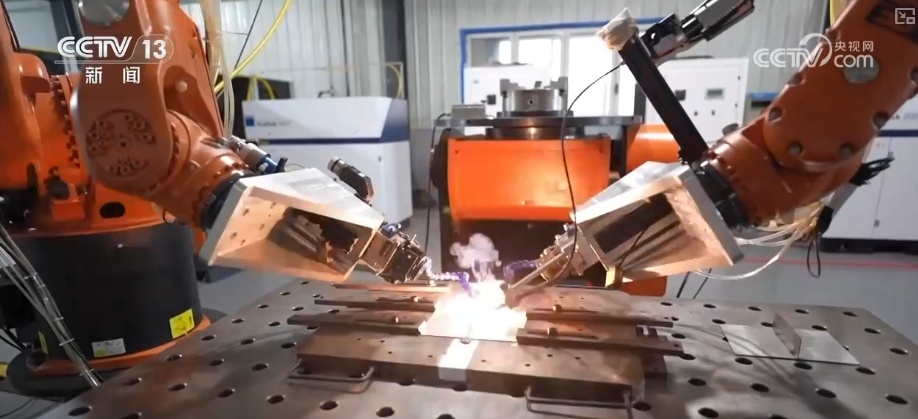 从“可选项”到“必选项” 增材制造装备产量增速亮眼 “走出去”成效明显