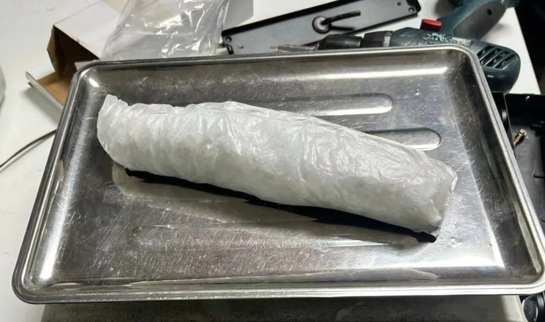 等等，灯有问题！