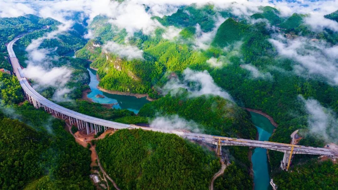 明天，贵州这条高速通车运营！