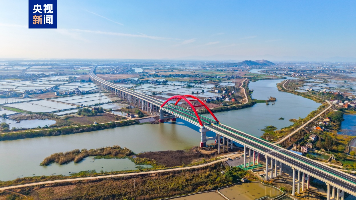 安徽三条高速同日开通 皖北皖江路网再升级