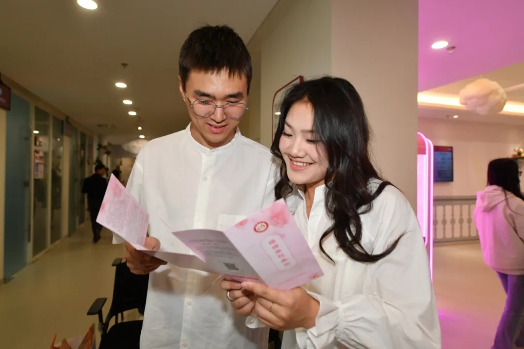 已确认！元旦上午不放假，开放服务