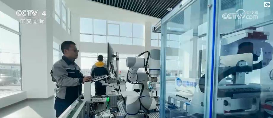 高端制造与数字产业齐发力 2025年工业经济实现稳中有进新跃升