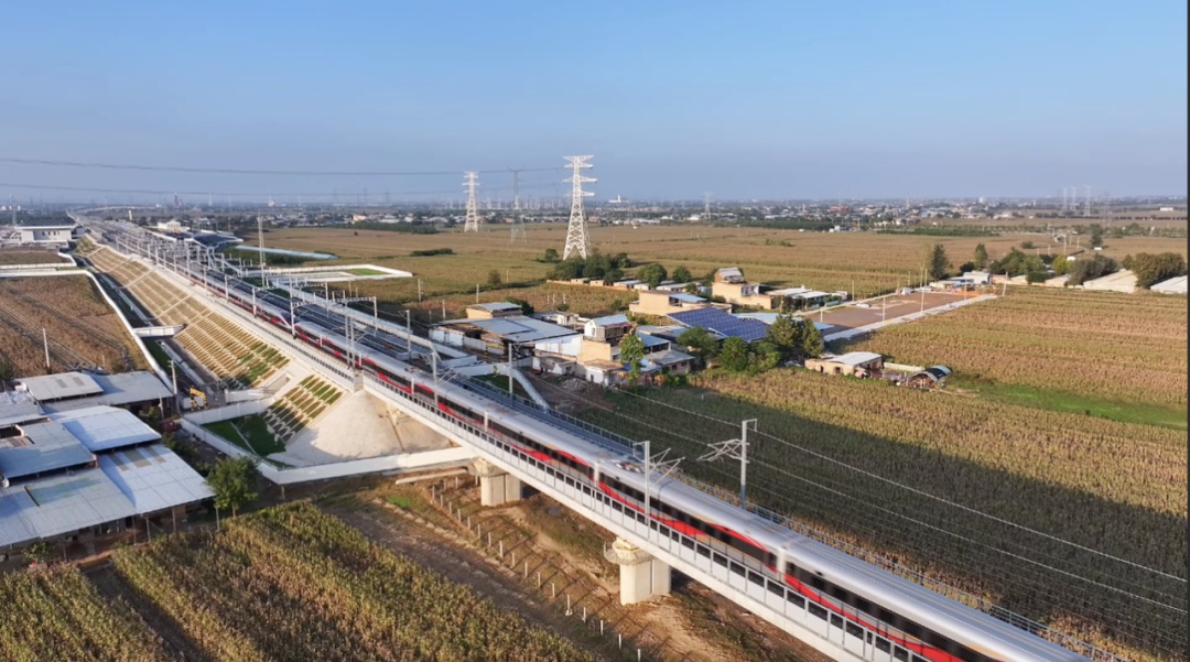 “我今年92岁，想了70多年的梦终于成真！”