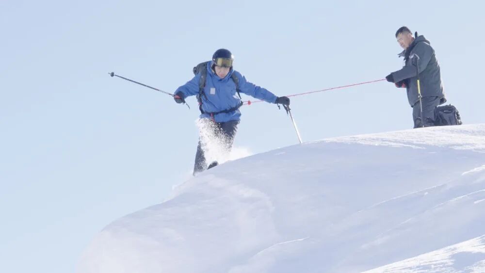 新疆雪崩事故背后：我国滑雪产业必须迈过的一道坎