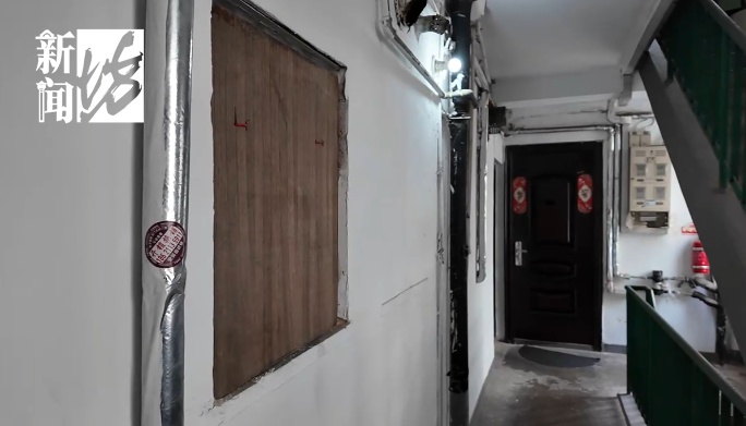 日日惊恐！上海夫妻持斧逐户砍砸邻居家门！居民：多年噩梦...