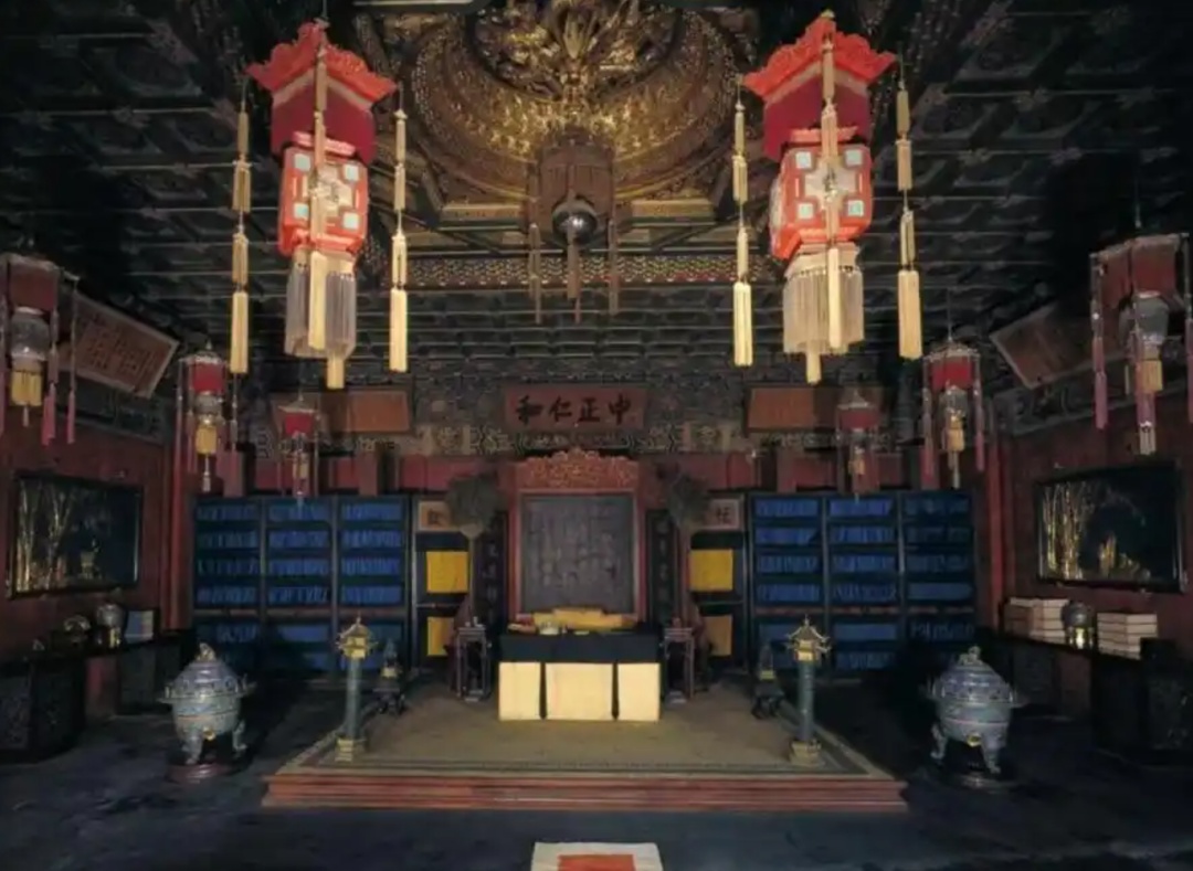 大修十年的养心殿今朝终开放，一殿为何修十年？