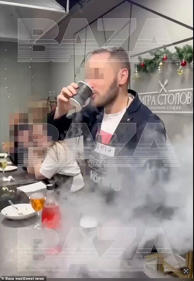 俄罗斯男子派对上喝液氮鸡尾酒，胃部瞬间撑爆当场倒地，医生提醒