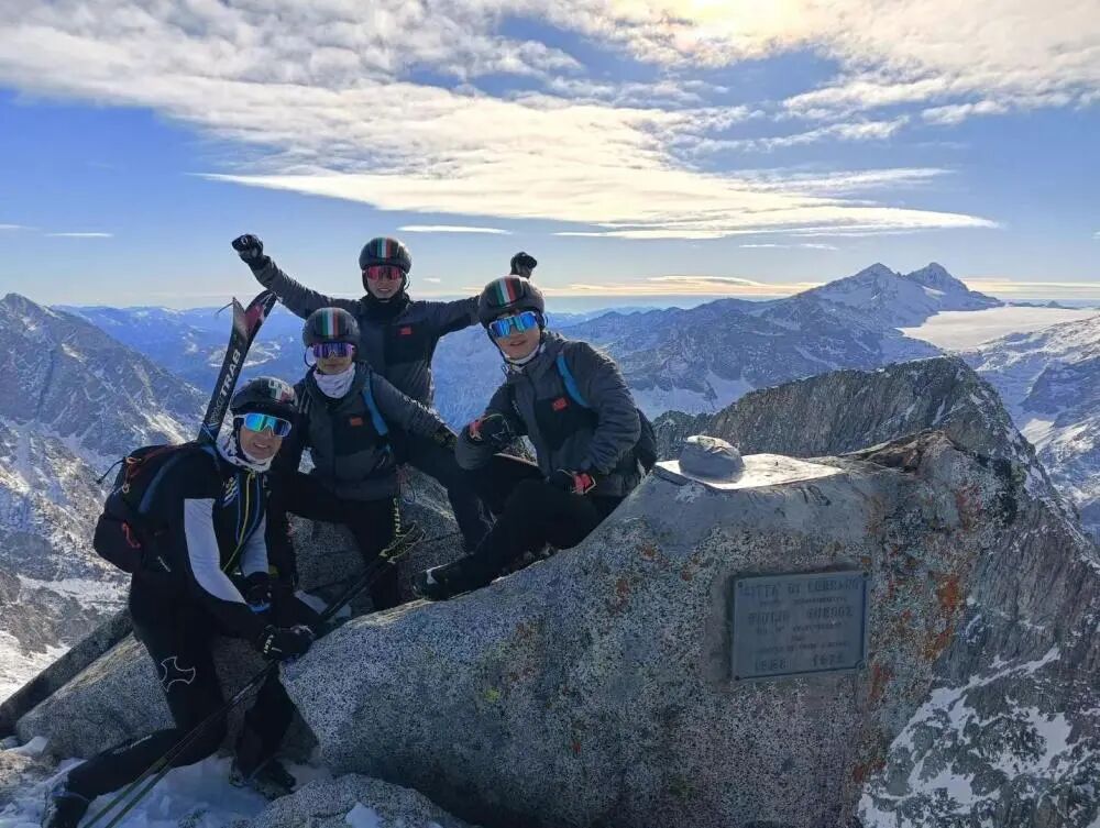 新疆雪崩事故背后：我国滑雪产业必须迈过的一道坎