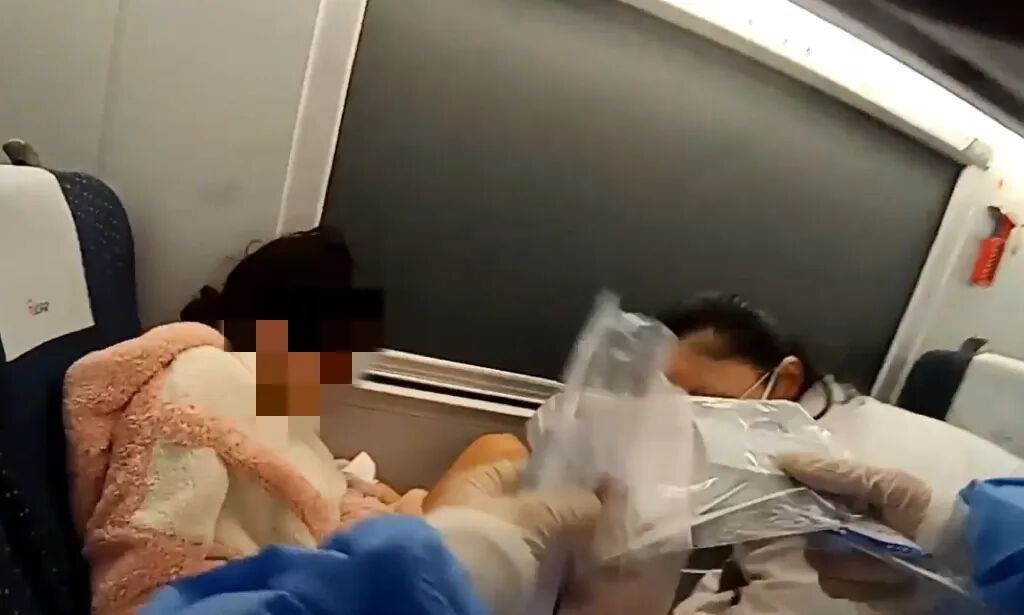 生了生了!母子平安 生了生了!母子平安