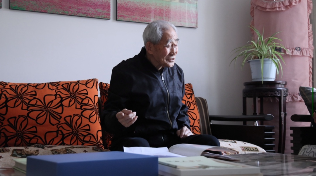 “我今年92岁，想了70多年的梦终于成真！”