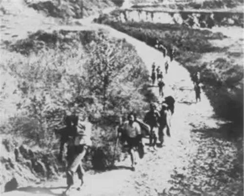 “我今年92岁，想了70多年的梦终于成真！”