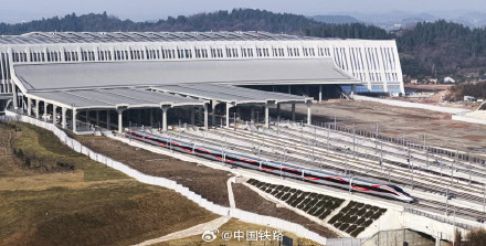 今日开通！G6800次复兴号，已到站！