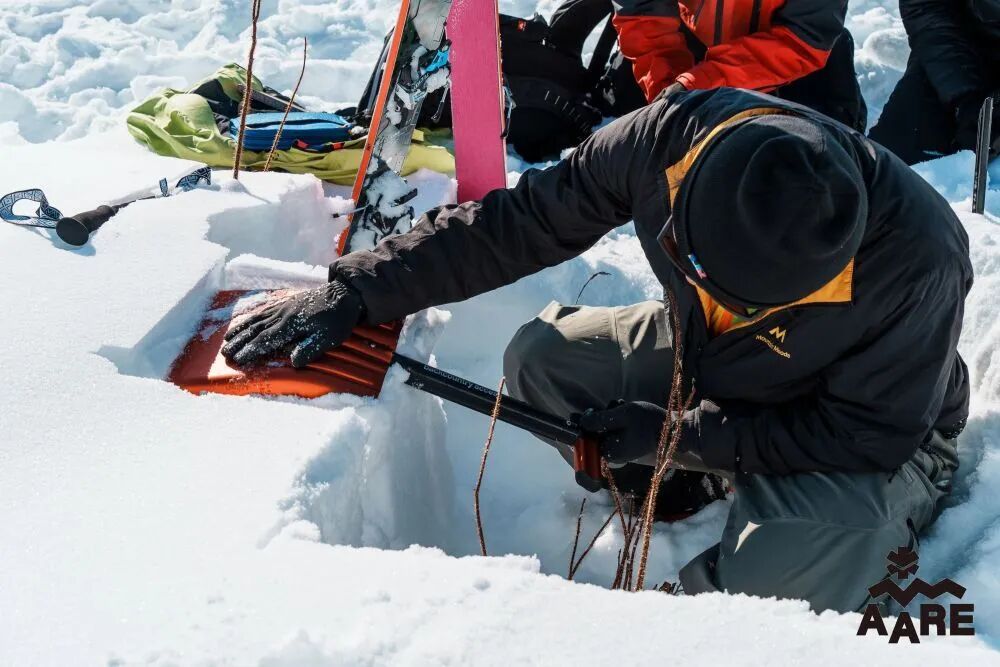 新疆雪崩事故背后：我国滑雪产业必须迈过的一道坎