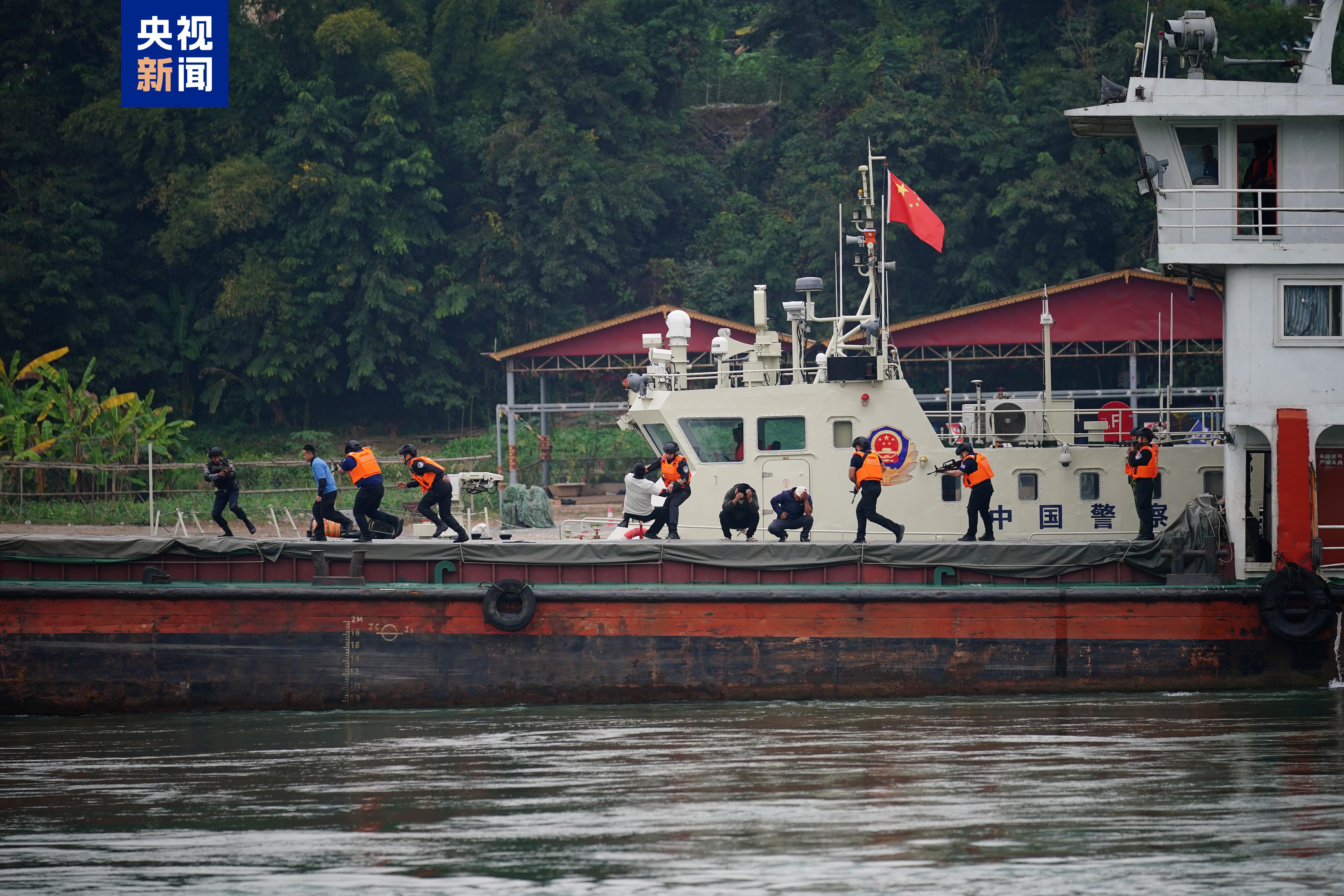 中老缅泰四国处置水上突发事件联合演练在云南举行