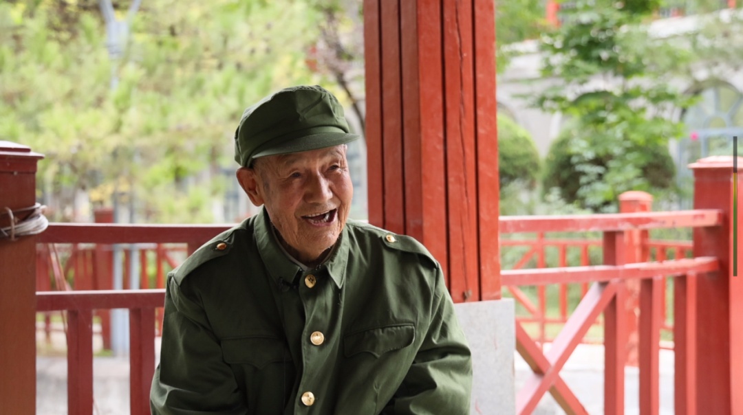 “我今年92岁，想了70多年的梦终于成真！”