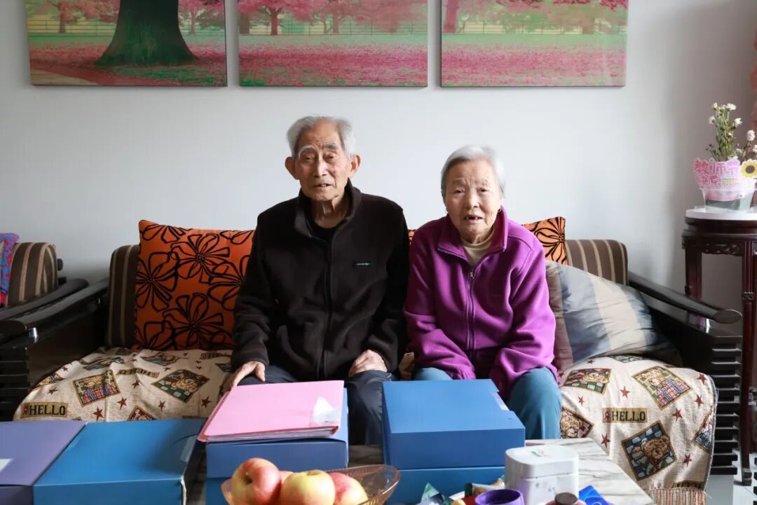 “我今年92岁，想了70多年的梦终于成真！”