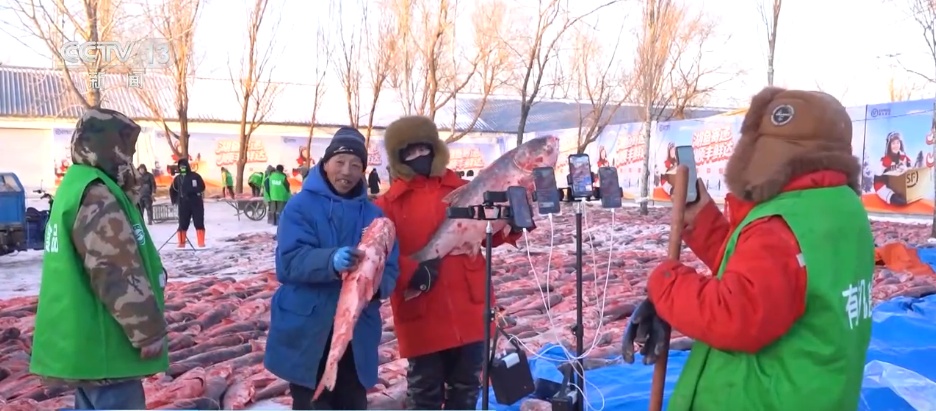 节日消费旺+市场活力足 元旦将至各地消费市场热潮涌动