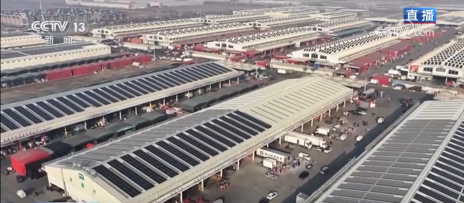 节前“菜篮子”“果盘子”货足价稳 消费市场供需两旺活力足