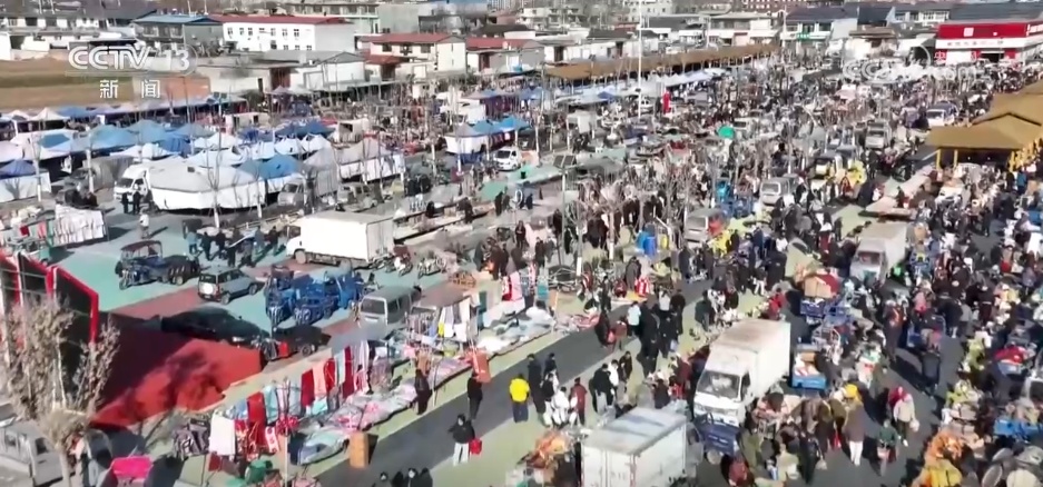 节日消费旺+市场活力足 元旦将至各地消费市场热潮涌动