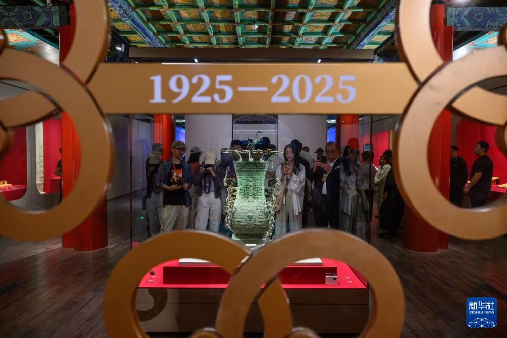 新华社出图·年度记忆丨国风浩荡 国潮破圈