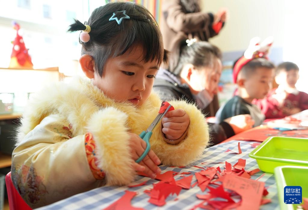 非遗传承 萌宝迎新年