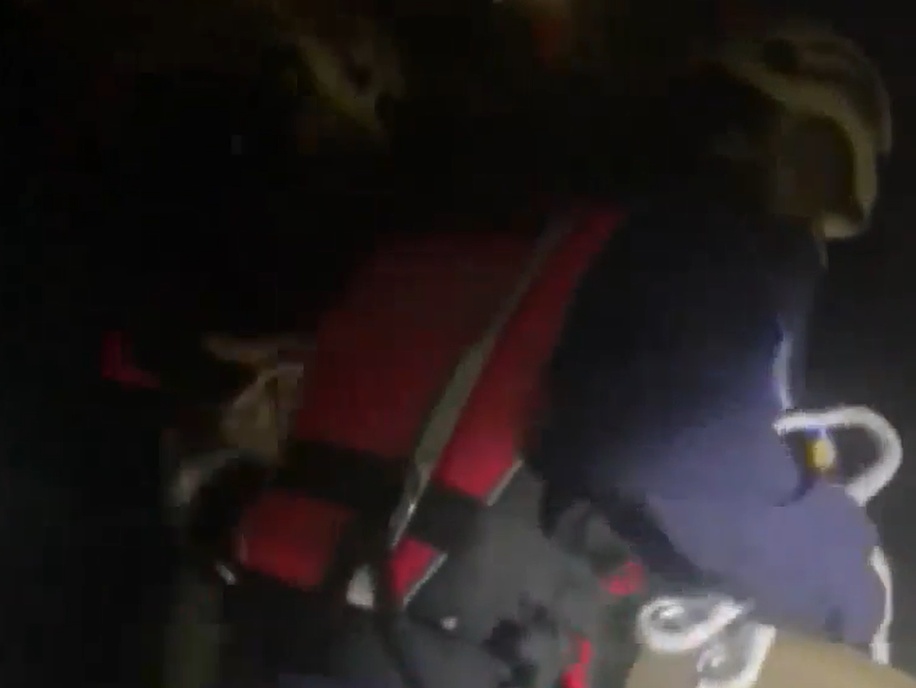 事发厦门同安，一女子深夜跳海轻生，紧急救援！