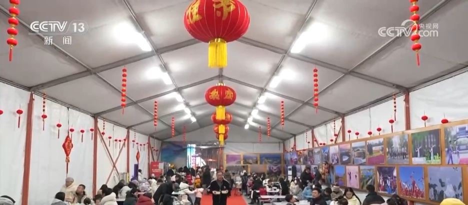 各地特色活动精彩纷呈 “非遗民俗+文旅消费”拉满节日氛围感