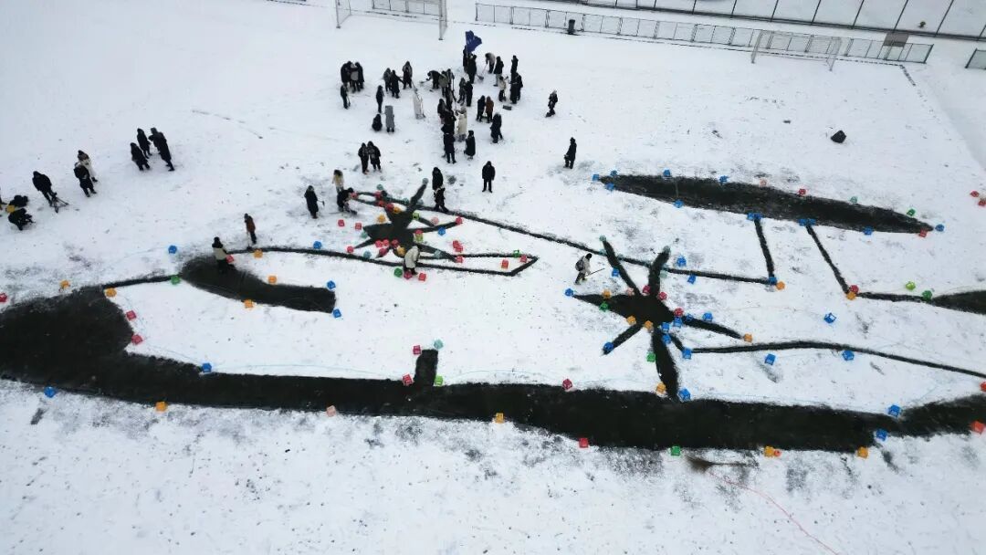 热“雪”铸舰！哈工程千余学子冰雪中“建造航母”，助“雪舰”航行7年
