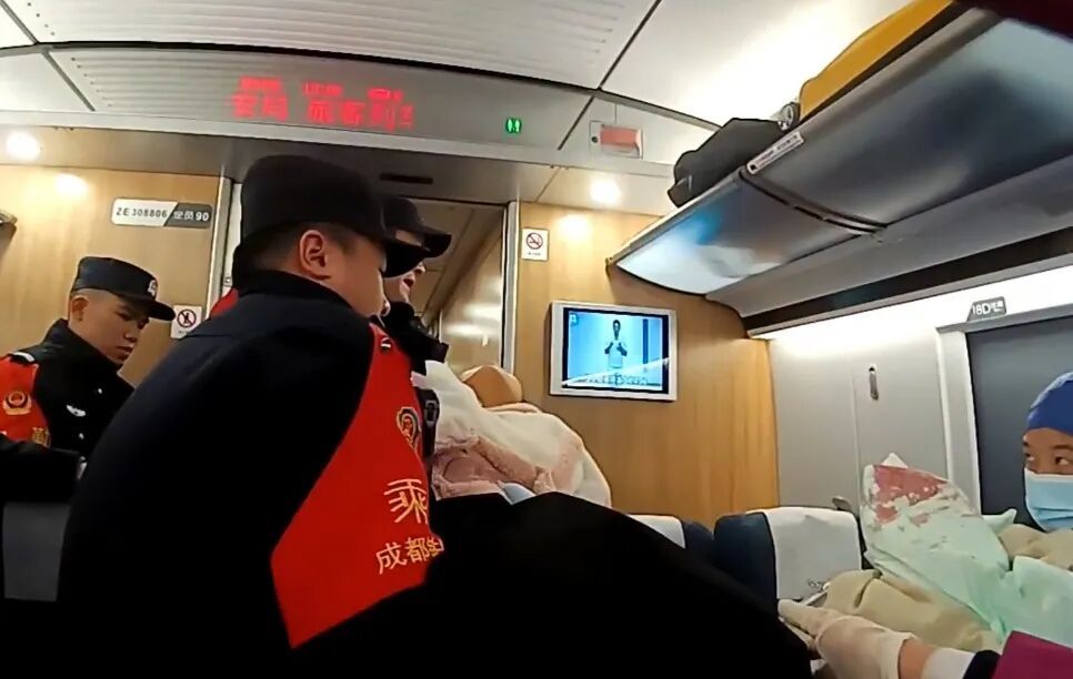 紧急！D3078次列车，临停12分钟