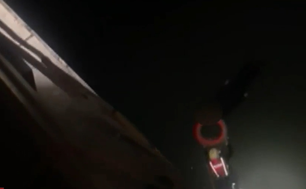 事发厦门同安，一女子深夜跳海轻生，紧急救援！