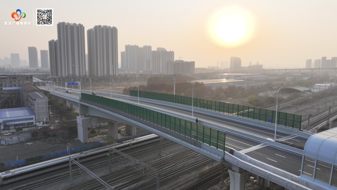 3分钟直达！武汉城区一交通要道今晨通车