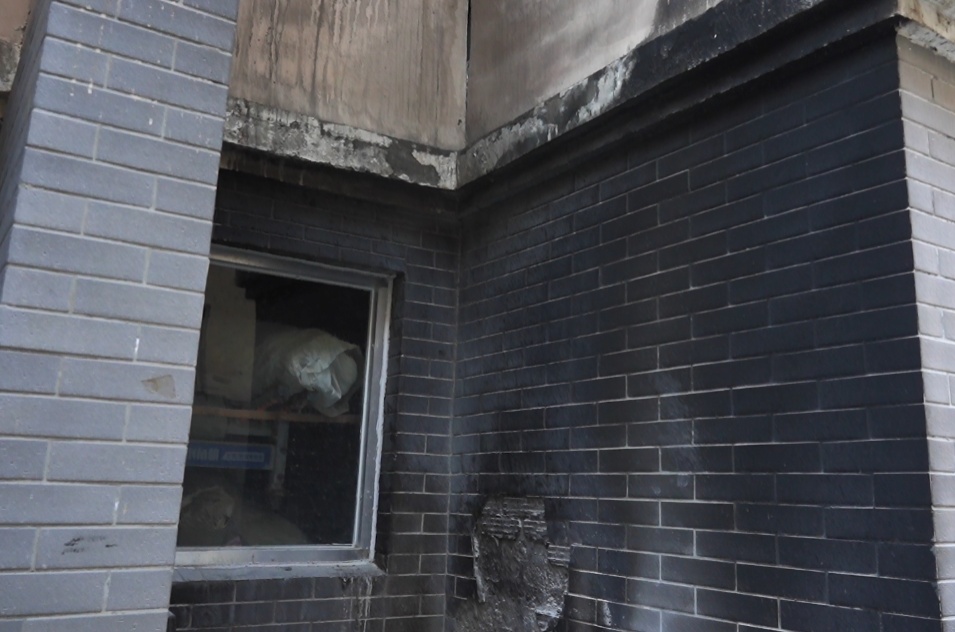 怒赞！平均9岁，她们仨救了一整栋楼！