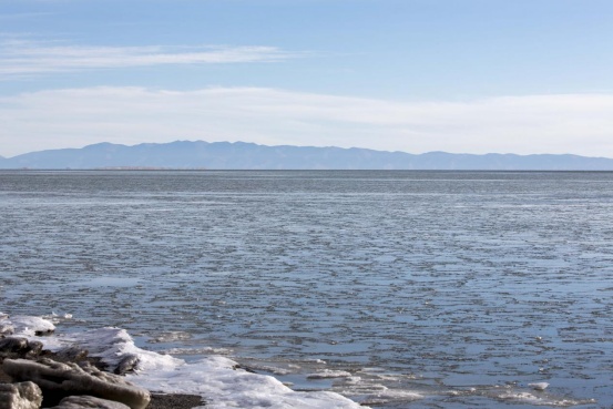 青海湖正式进入冻结期！