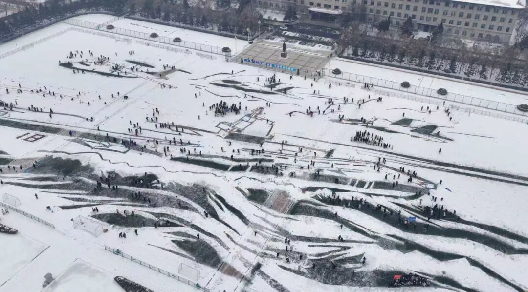 热“雪”铸舰！哈工程千余学子冰雪中“建造航母”，助“雪舰”航行7年