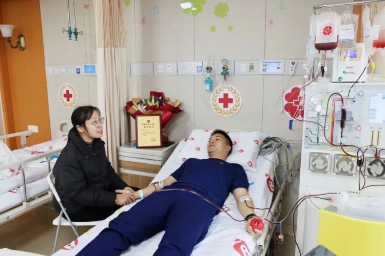 接了个电话，杭州男子突然“住院”！妻子却不意外：我支持