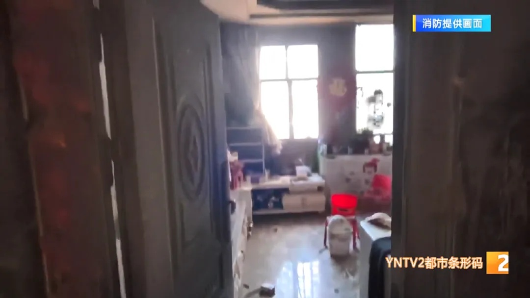 危急！自建房深夜起火5人被困！多亏了他们……