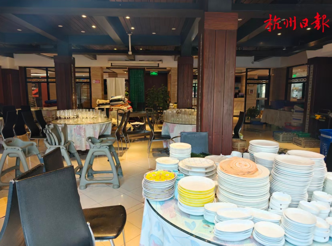 太突然!西湖边老牌饭店宣布停业!张艺谋、徐峥、汤唯都来过 太突然!西湖边老牌饭店宣布停业!张艺谋、徐峥、汤唯都来过