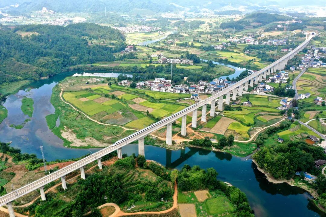 这个省9个市(州),全部实现高铁通达 这个省9个市(州),全部实现高铁通达