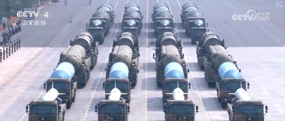 新装备、新突破！新域新质作战力量比重提升 中国军队新质战斗力加速生成