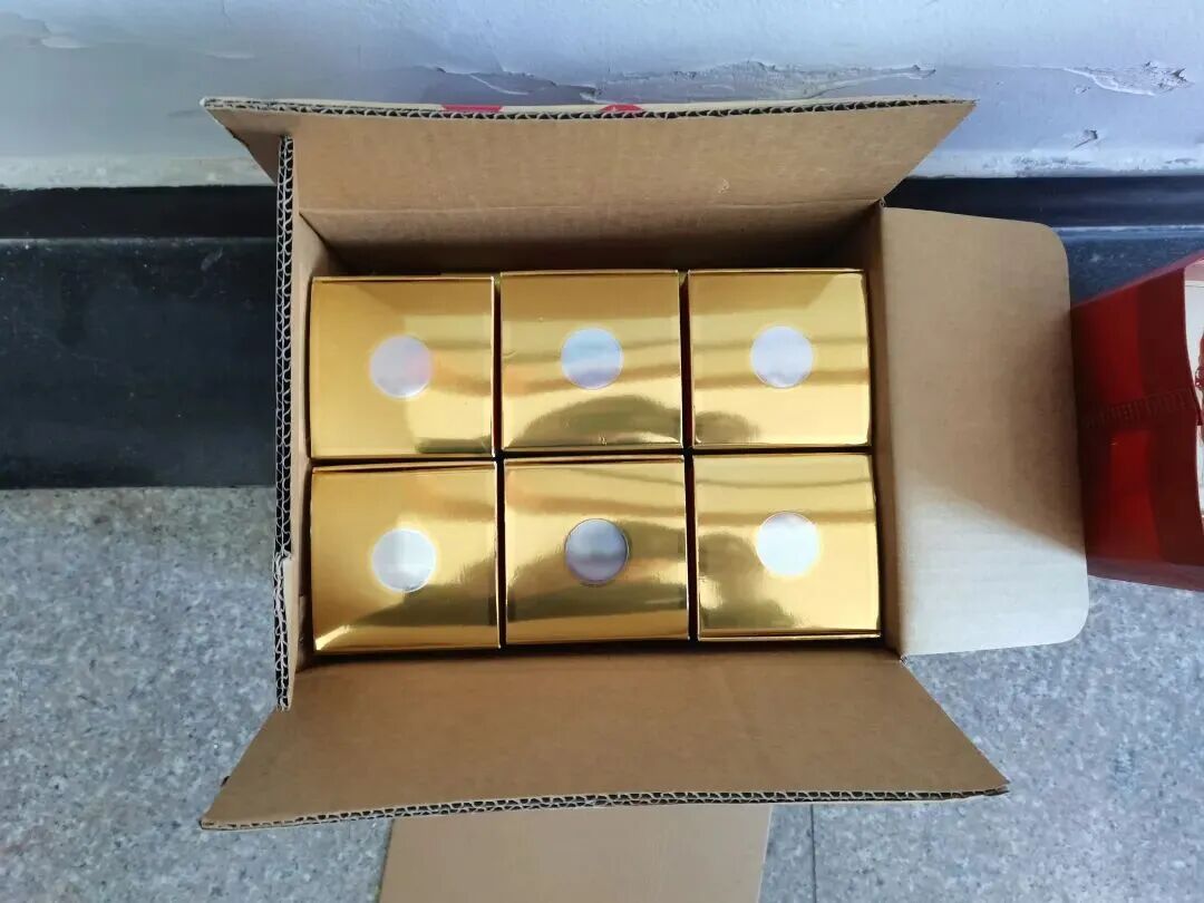 深夜，镇江一市民家中防盗窗被撬！