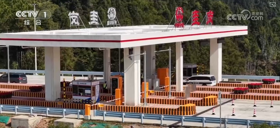 攒足发展“硬支撑”底气！借助重大工程“拼图”看经济发展澎湃“硬核”动力